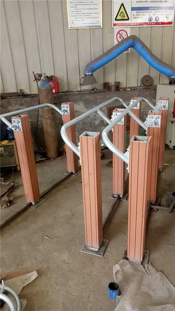 新國(guó)標(biāo)塑木健身路徑 新國(guó)標(biāo)塑木健身路徑