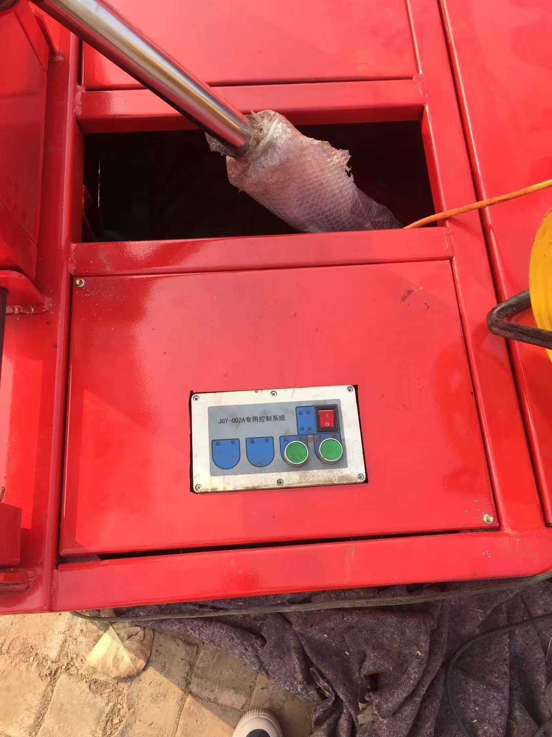 電動液壓籃球架價格 電動液壓籃球架價格