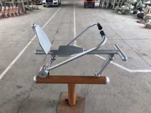 公園塑木健身路徑器材生產(chǎn)完成