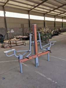 專業生產朔木健身路徑廠家